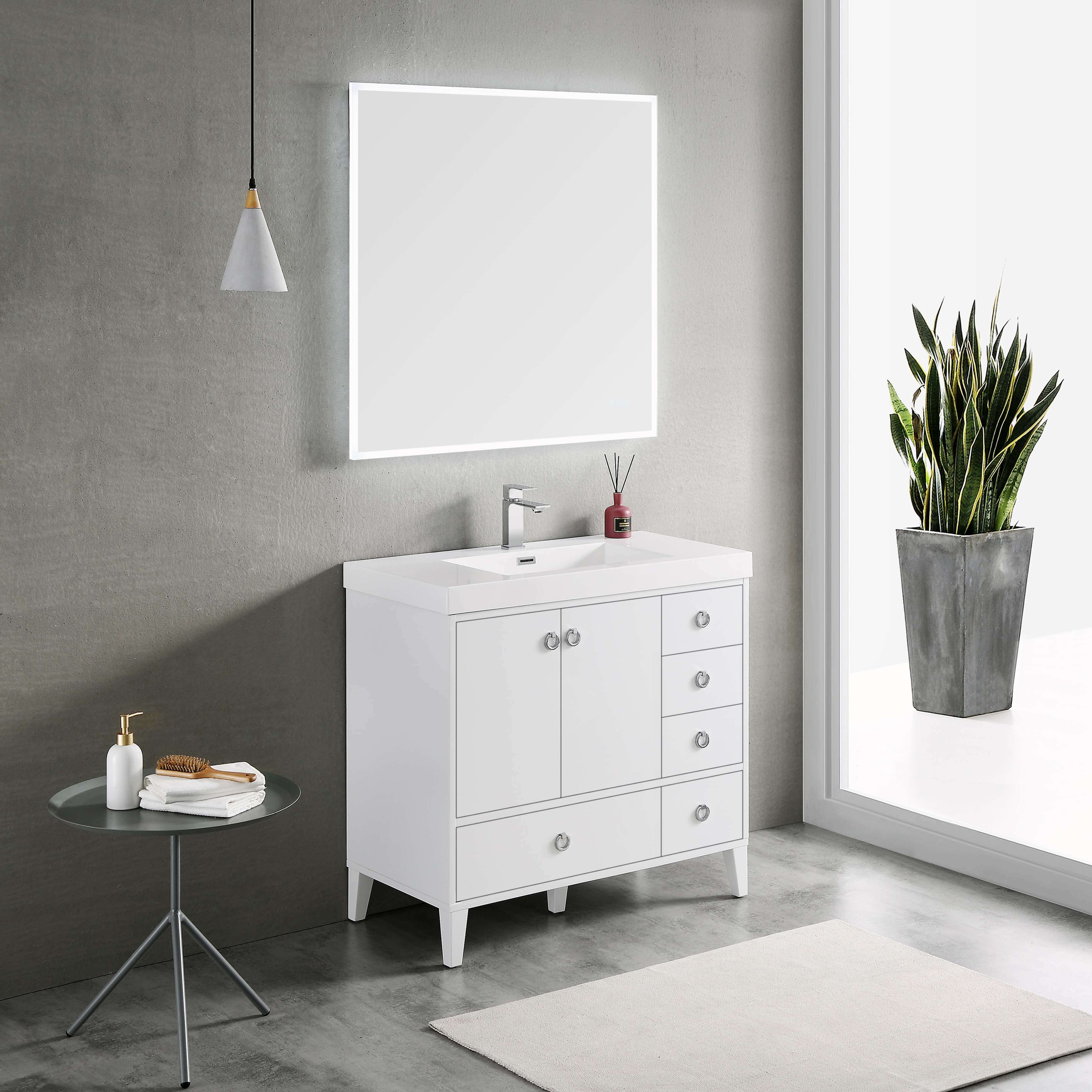 Lyon V8023 Vanity (Sale)
