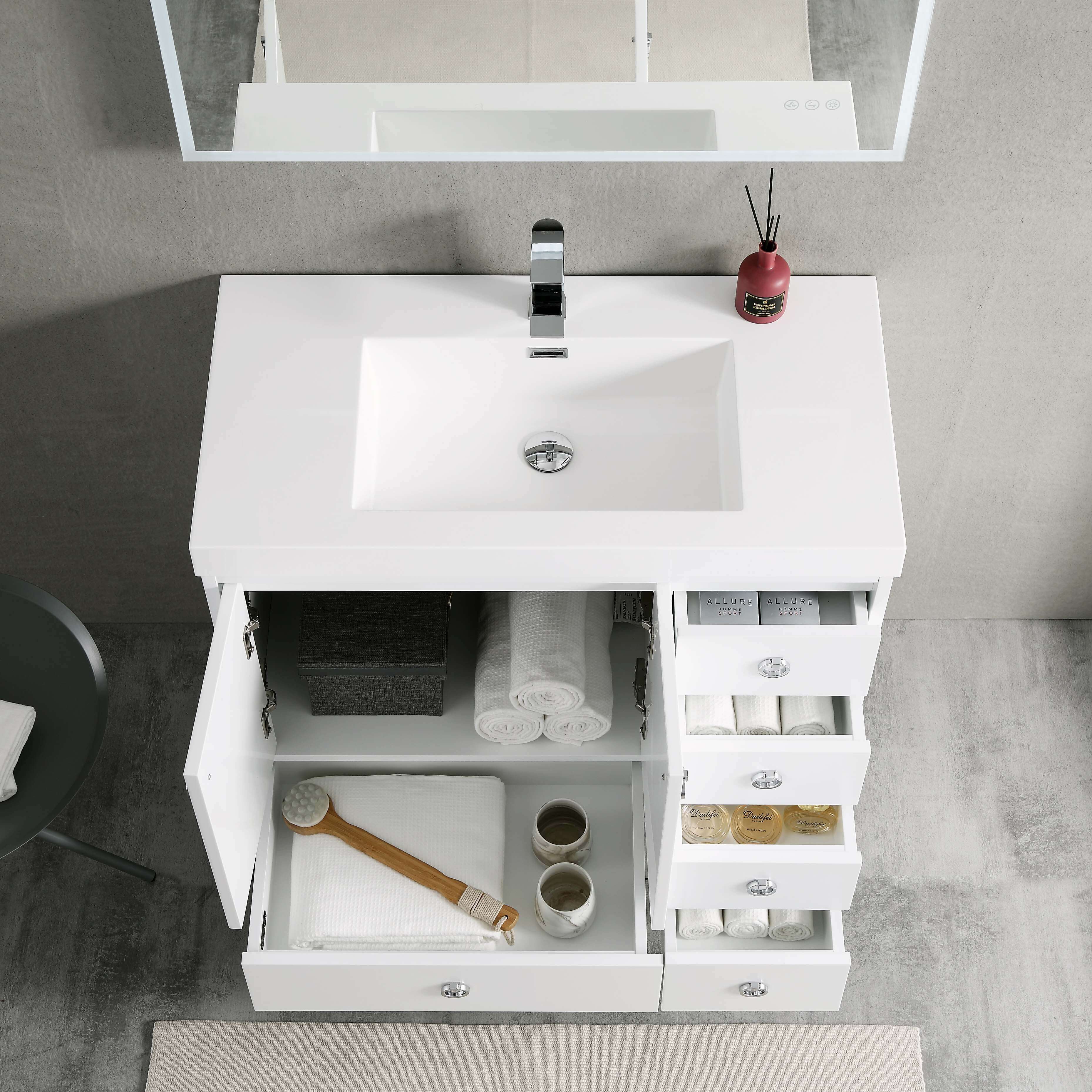 Lyon V8023 Vanity (Sale)