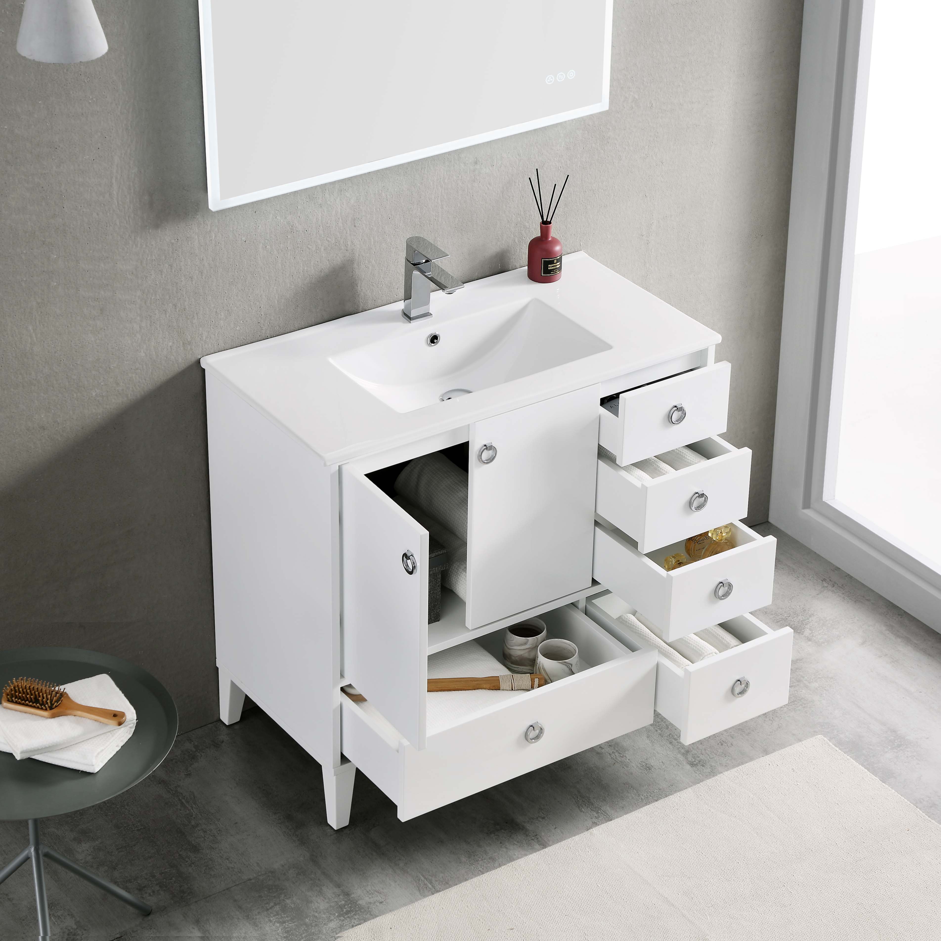 Lyon V8023 Vanity (Sale)