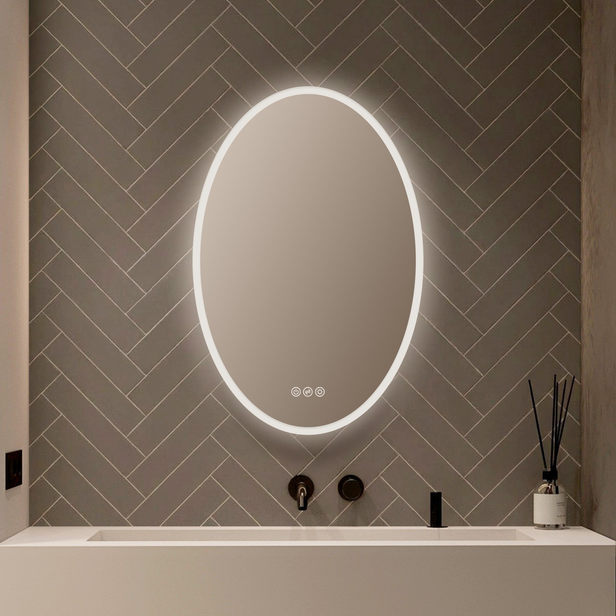 Oval LED Mirror LED M6