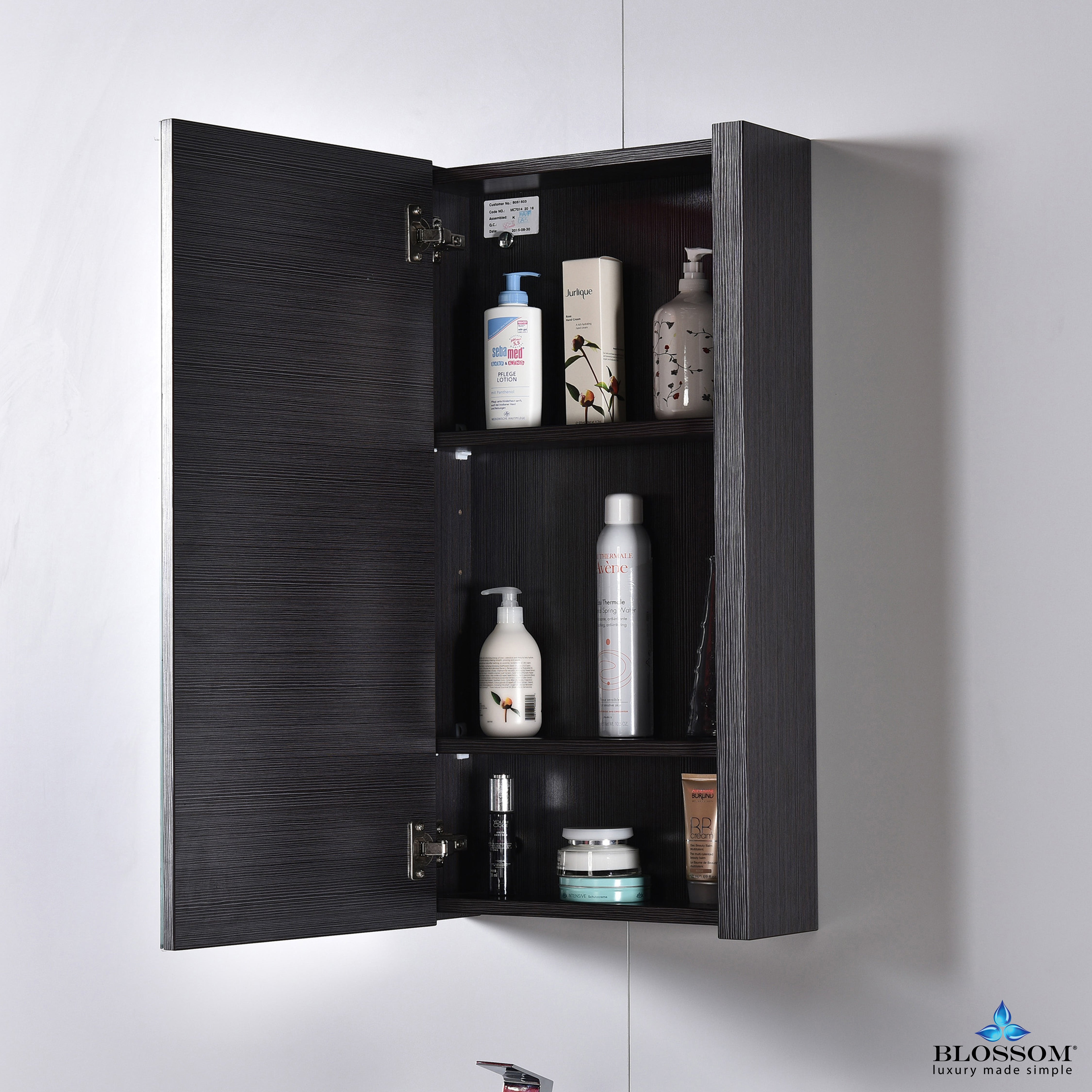 Milan Medicine Cabinet 014