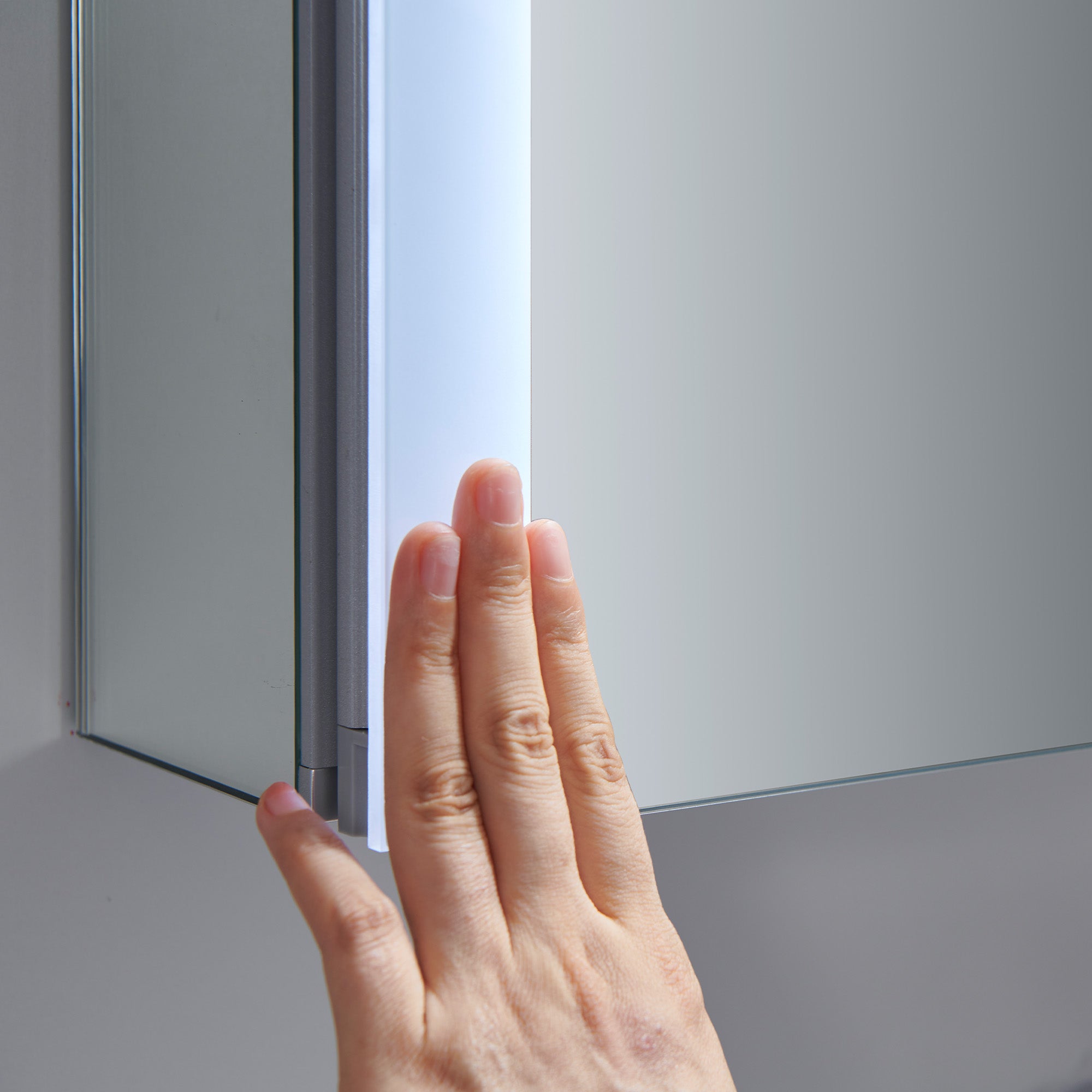 Pollux LED Medicine Cabinet MCL10