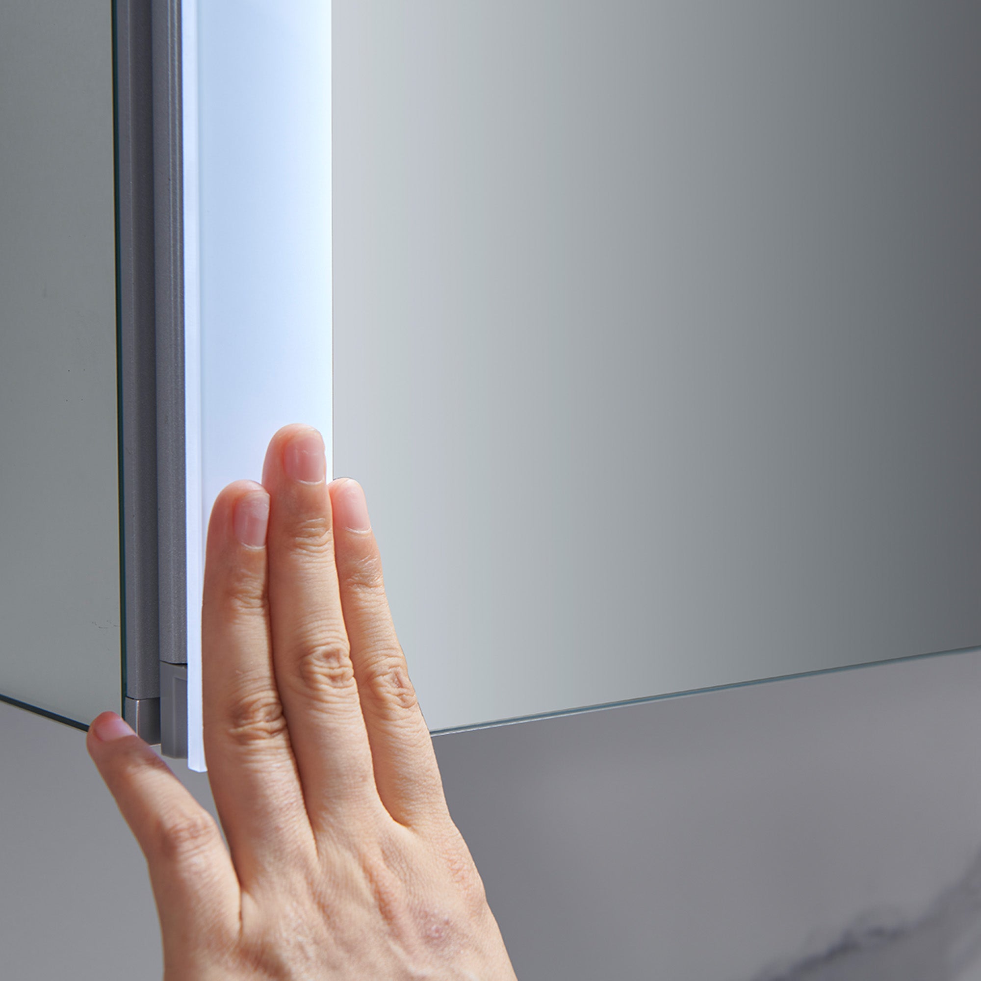 Pollux LED Medicine Cabinet MCL10