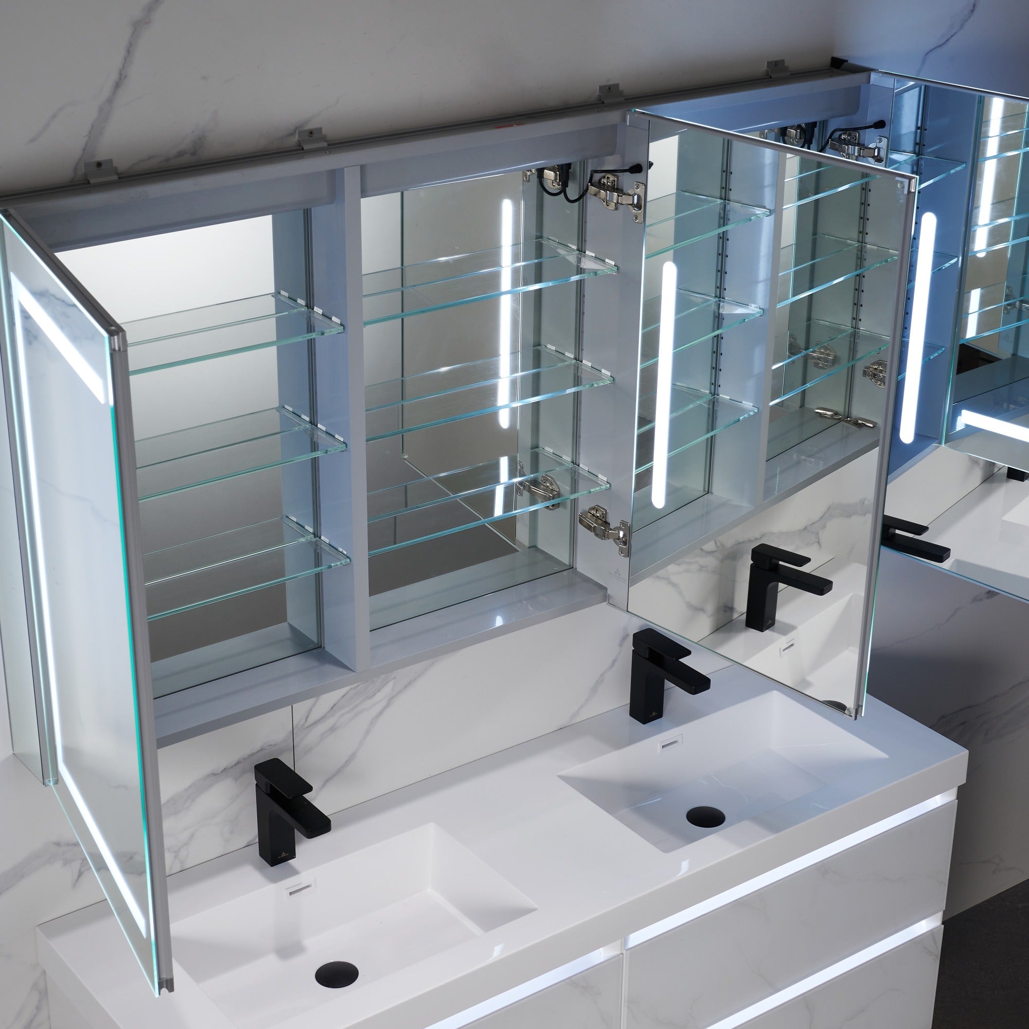 Canopus LED Medicine Cabinet MCL6