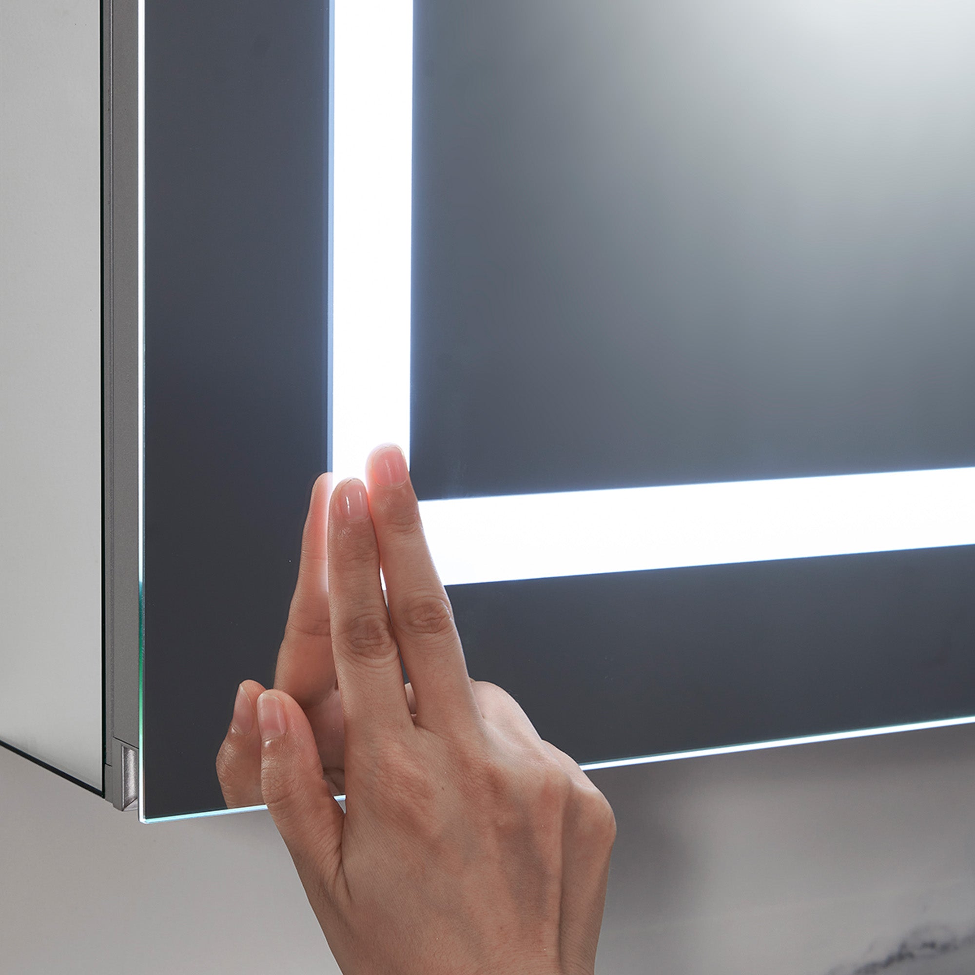 Canopus LED Medicine Cabinet MCL6