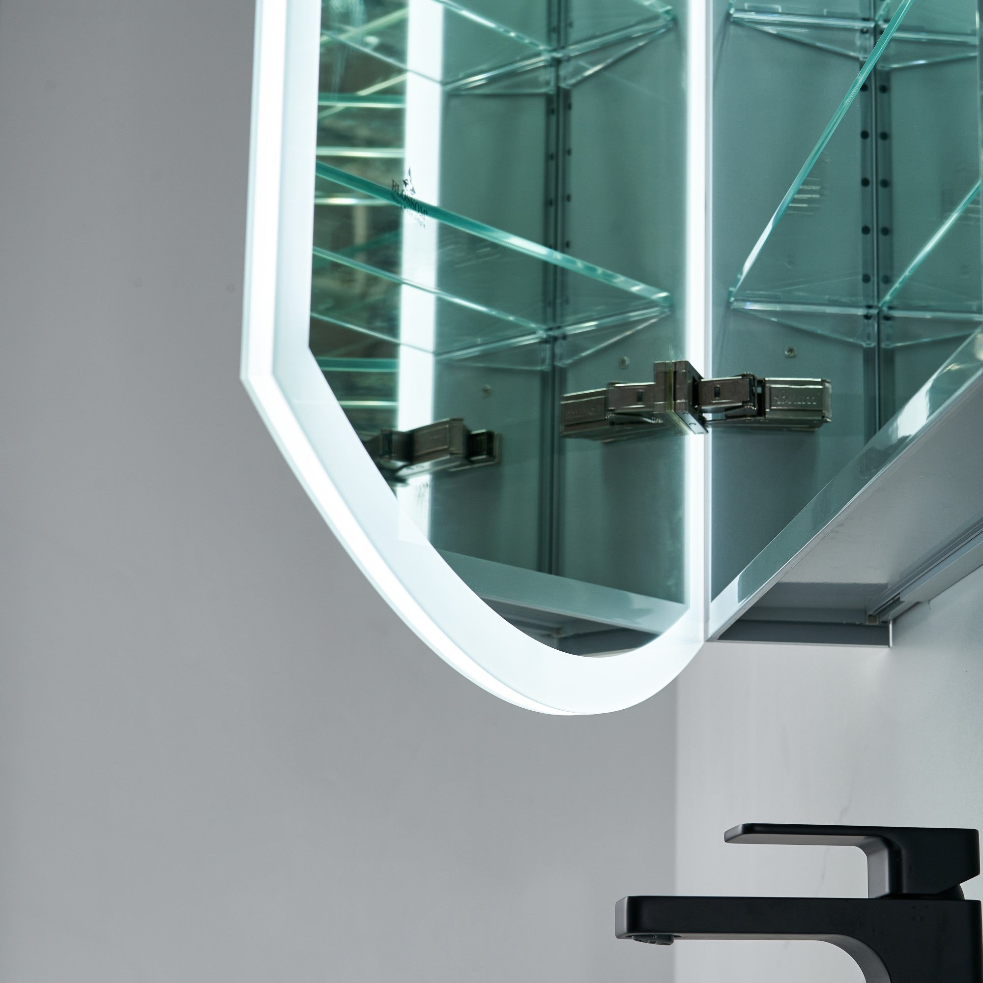 Castor LED Medicine Cabinet MCL7