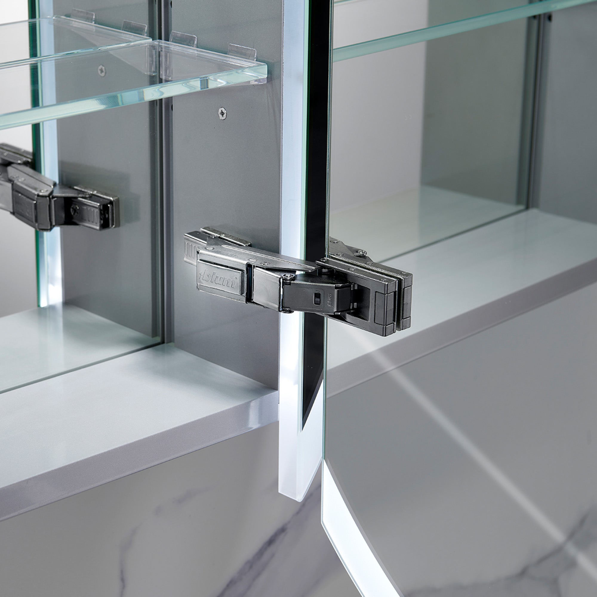 Spica LED Medicine Cabinet MCL8