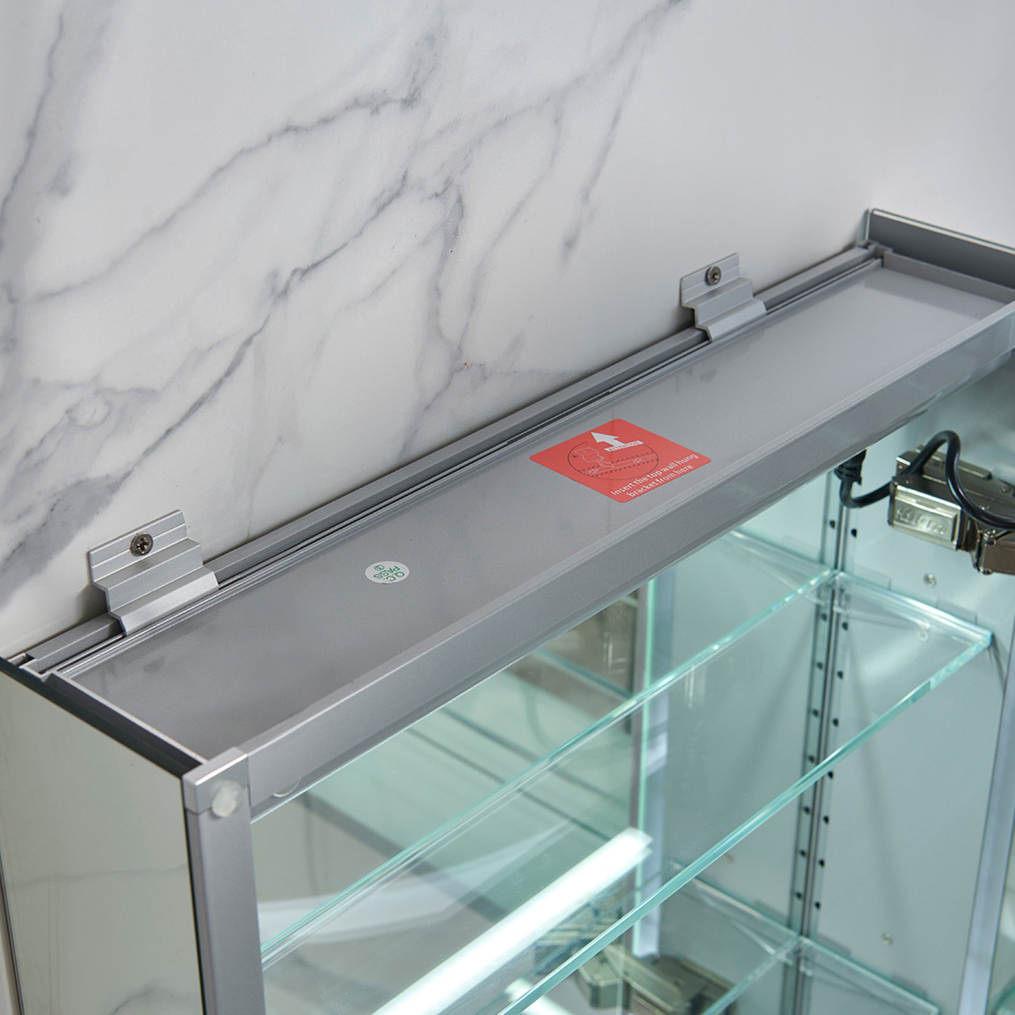 Regulus LED Medicine Cabinet MCL9