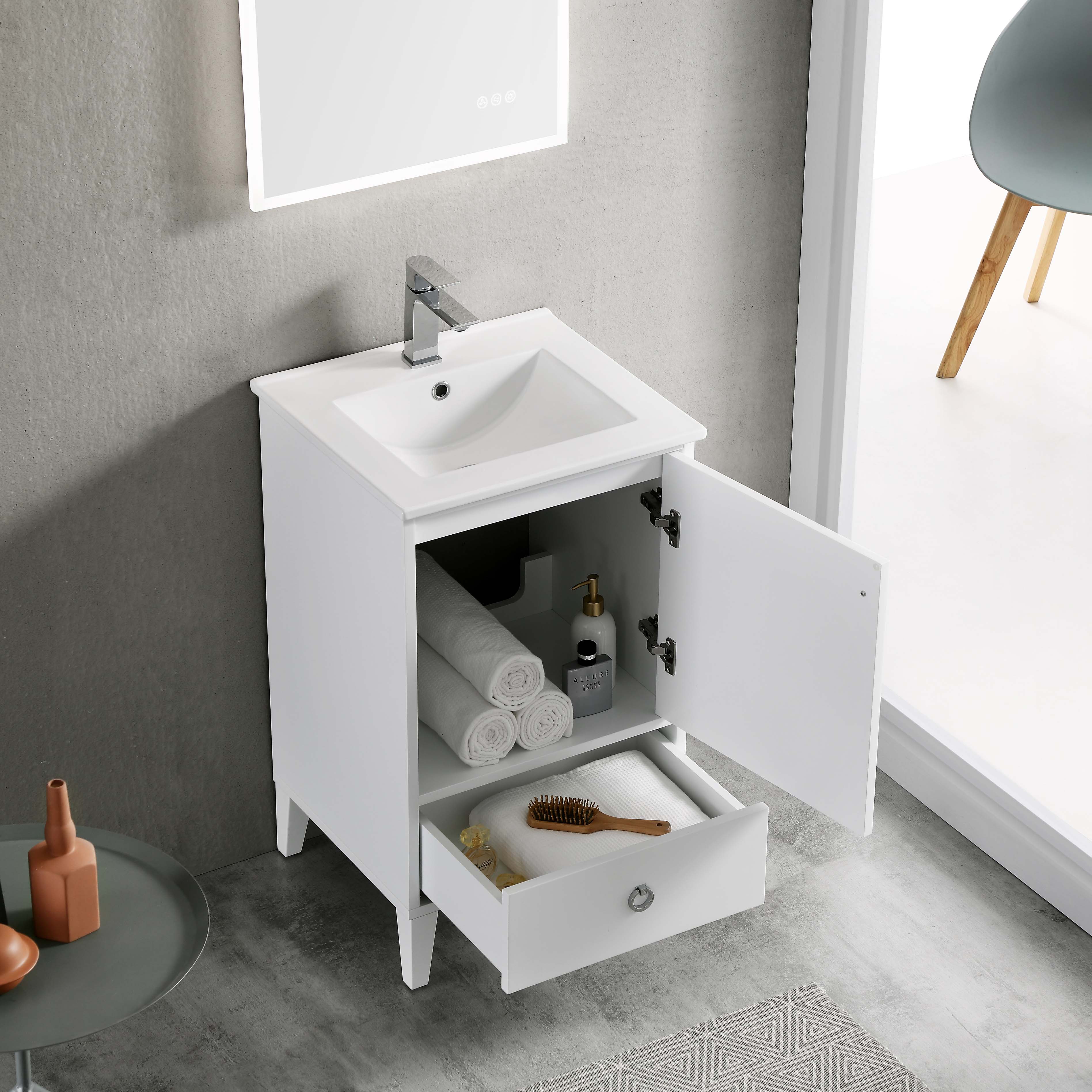 Lyon V8023 Vanity (Sale)