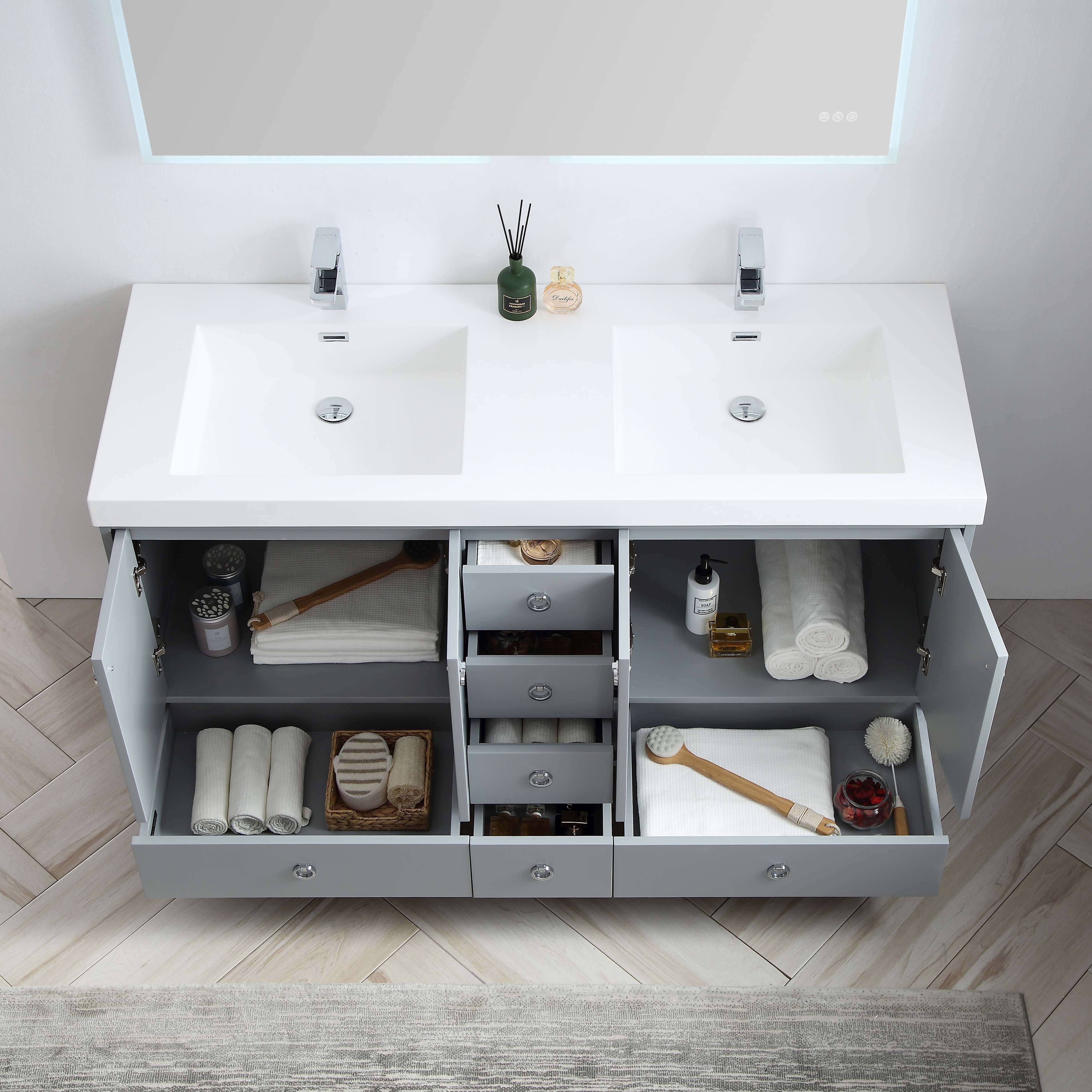 Lyon V8023 Vanity (Sale)